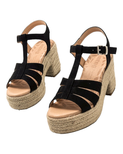 SANDALIAS DE MUJER MUSTANG 51820 EN NEGRO