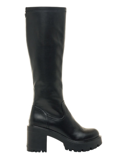 BOTAS DE MUJER MUSTANG 52851 EN NEGRO