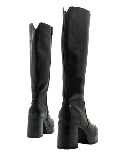 BOTAS DE MUJER MUSTANG 53580 EN NEGRO